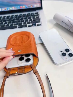 Beautiful Crossbody Shoulder Designer Phone Bags Cases For iPhone 16 15 14 13 12 11 17 18 Pro Max X Xs Samsung Galaxy S23 S21 S22 Note 10 20 Plus Ultra Luxury Leather Bag