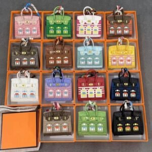 Fashion Keychains Lanyards Tiny House Leather Mini Bag Charm KeyrDecorate Purse Keychain Pendant J2603300