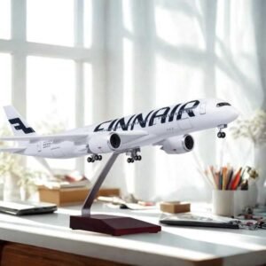 Scale 47CM Airplane Toy A350 Fin-land Airways Model With lights and wheels Diecast Resin Plane Collection Gifts C260909