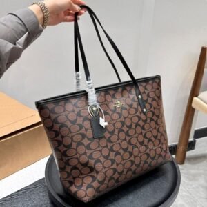 10A Designer Bag Luxury Bag Shoulder Bag Dark Brown City tote bag Classic Large Capacity Canvas Bag Trendy Fall and Winter Must-Have Bag Metal Hardware Crossbody Bag