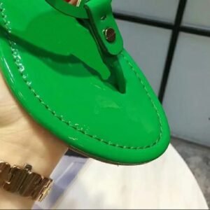 21ss Fashion Sunmmer Slippers Women Sandals Flat Slipper Sandal Studded Girl Shoes Slides Lady Flip Flops Size35-41WF2105121